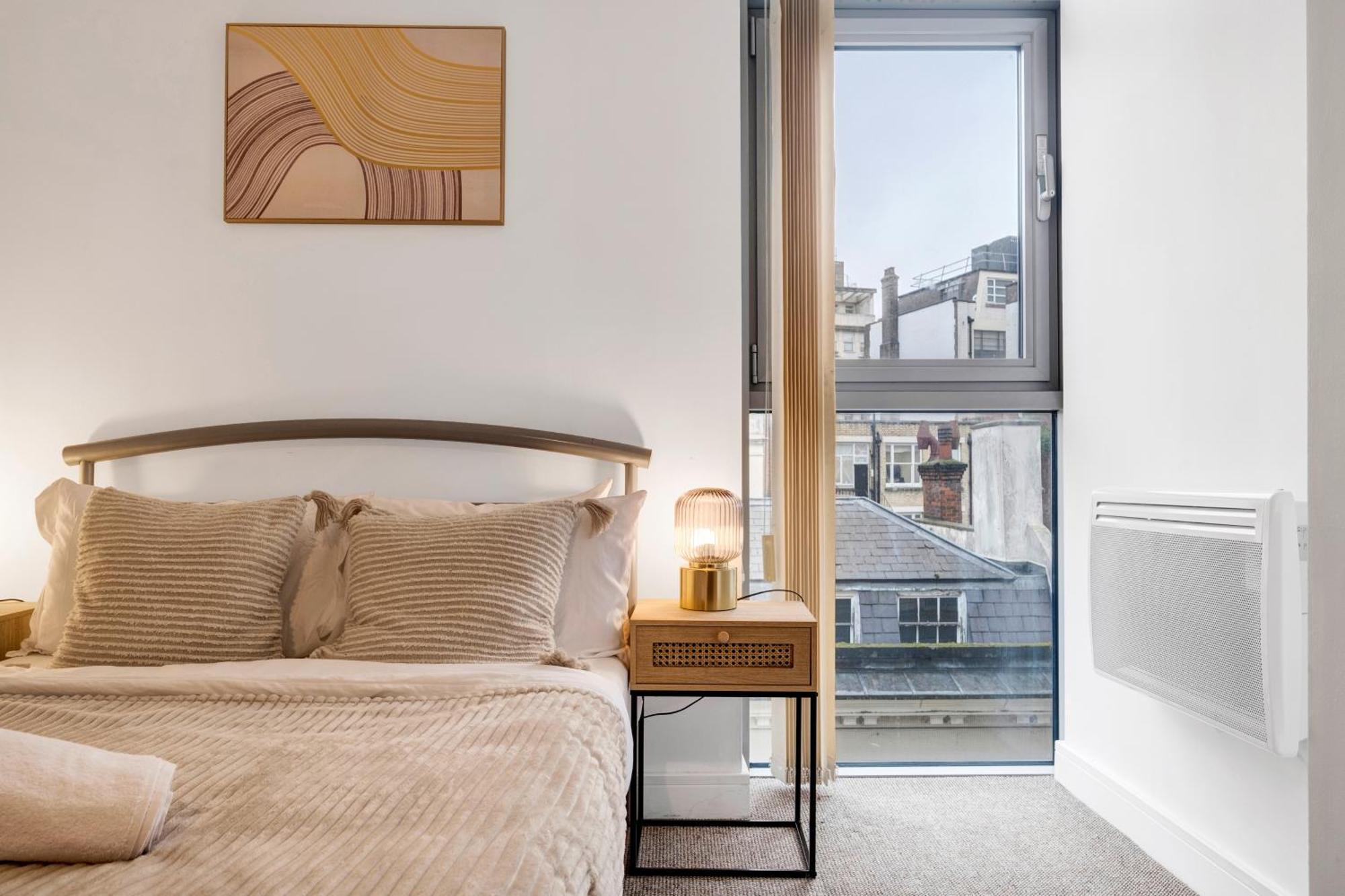 Ultra Stylish 2 Bedroom Apt Centrally Located Бірмінгем Екстер'єр фото