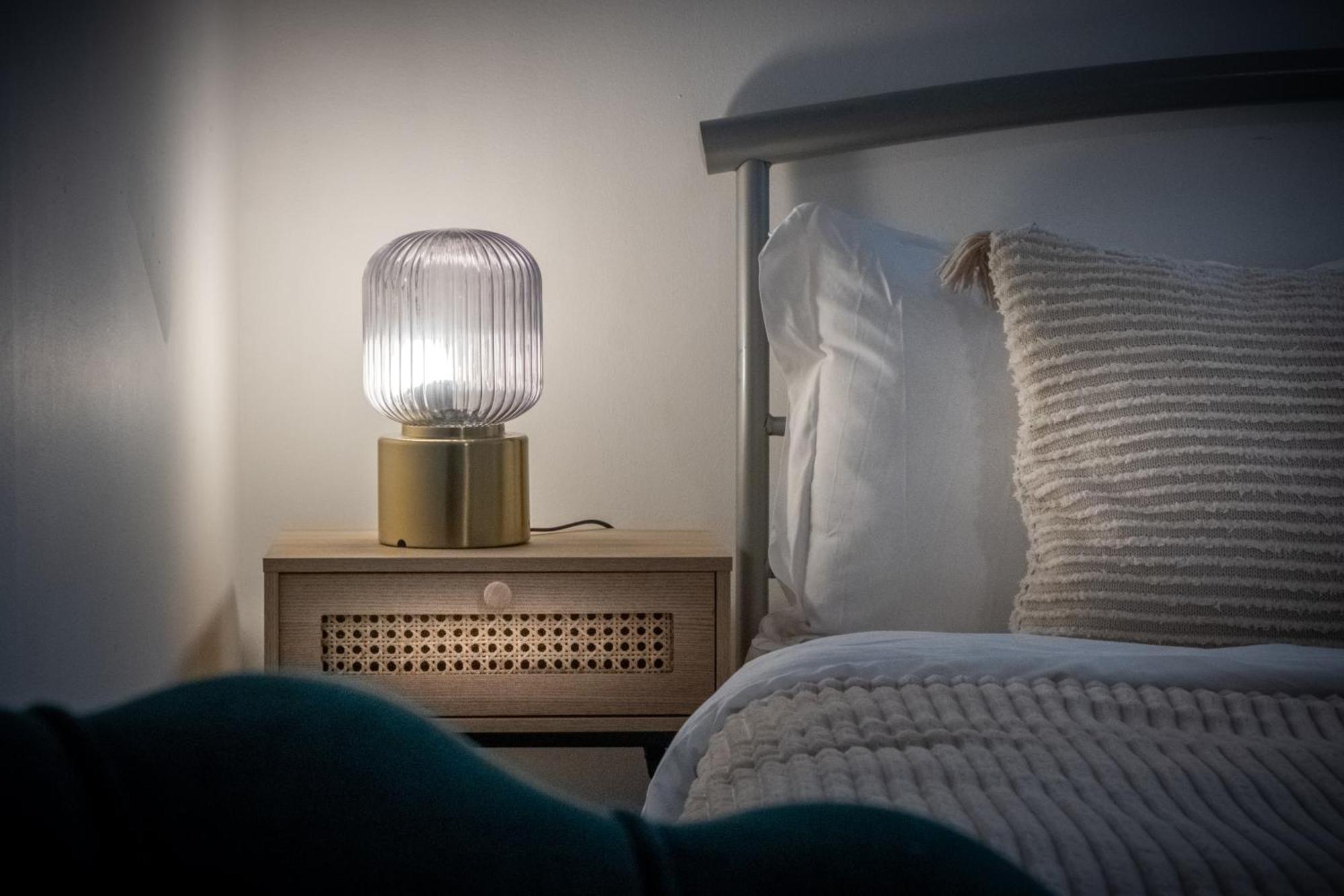 Ultra Stylish 2 Bedroom Apt Centrally Located Бірмінгем Екстер'єр фото