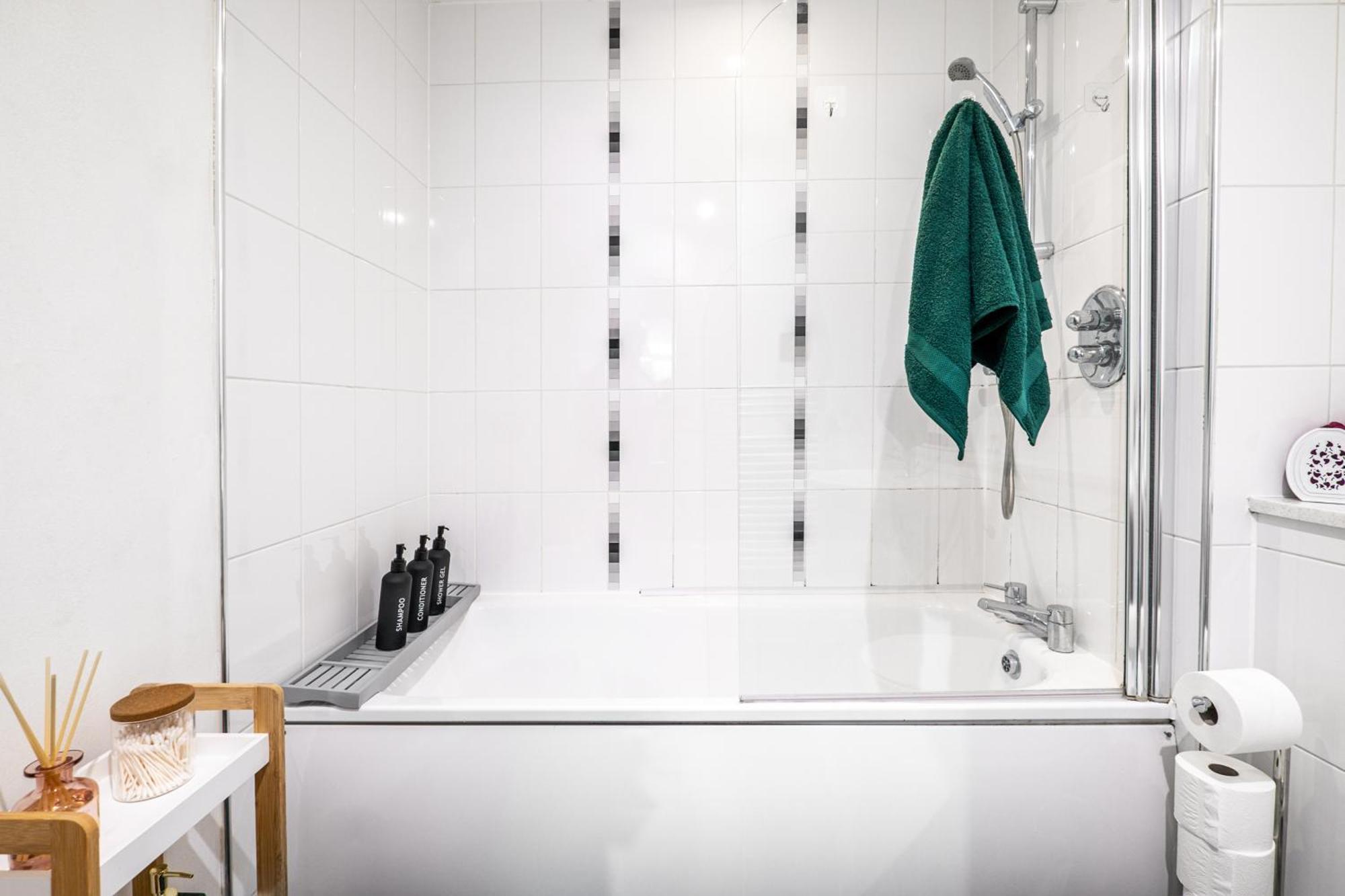 Ultra Stylish 2 Bedroom Apt Centrally Located Бірмінгем Екстер'єр фото
