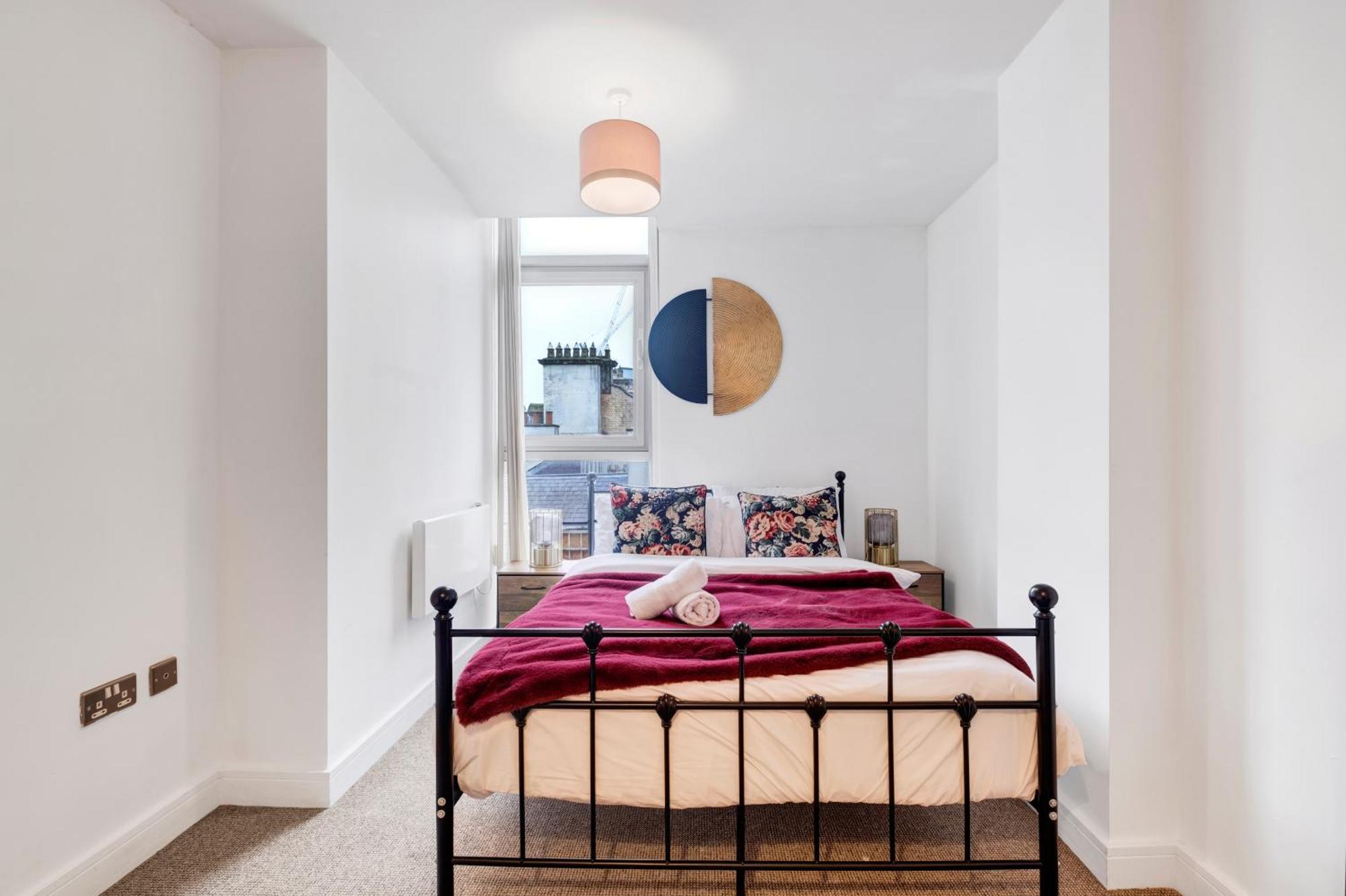 Ultra Stylish 2 Bedroom Apt Centrally Located Бірмінгем Екстер'єр фото