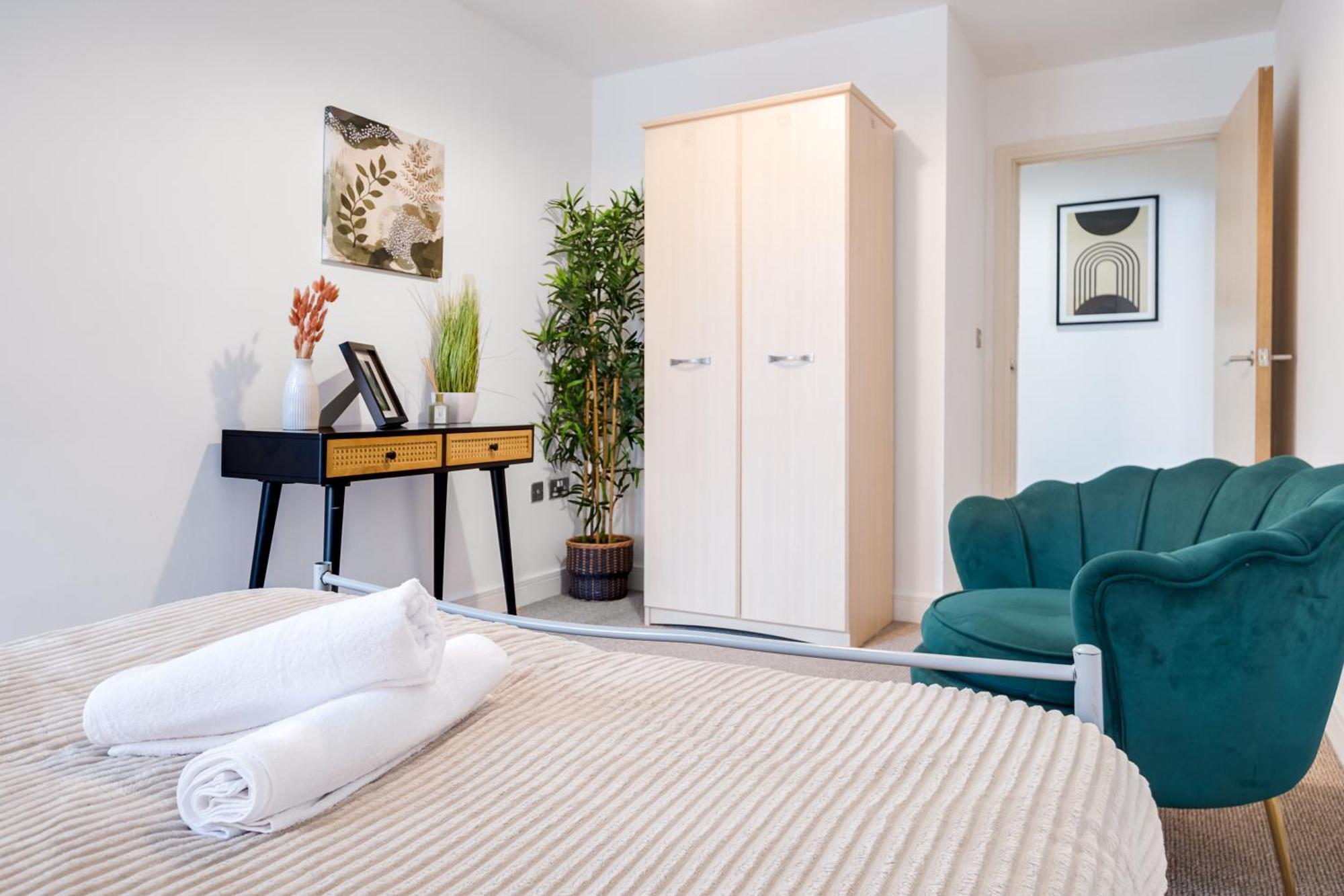 Ultra Stylish 2 Bedroom Apt Centrally Located Бірмінгем Екстер'єр фото