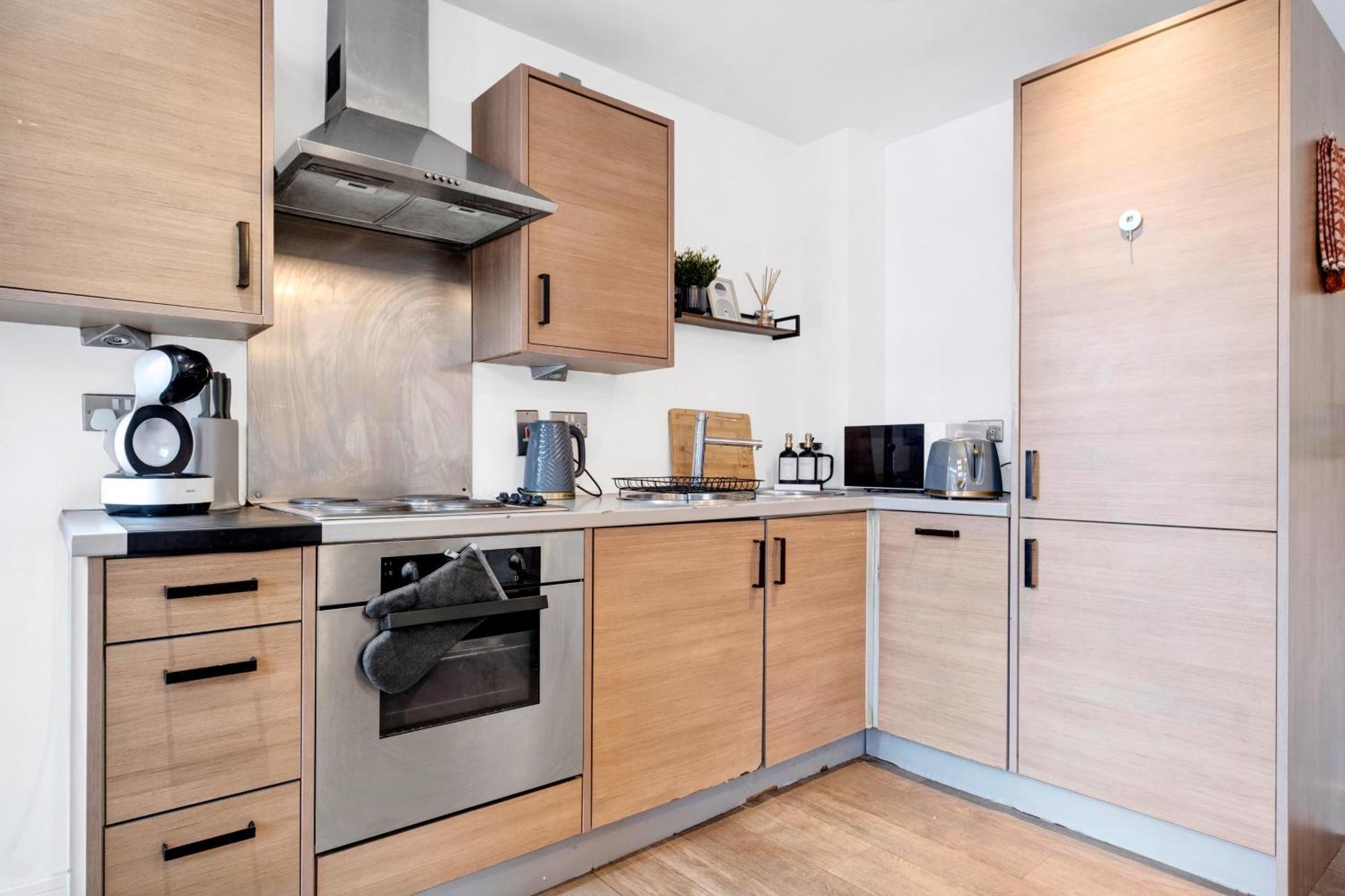 Ultra Stylish 2 Bedroom Apt Centrally Located Бірмінгем Екстер'єр фото