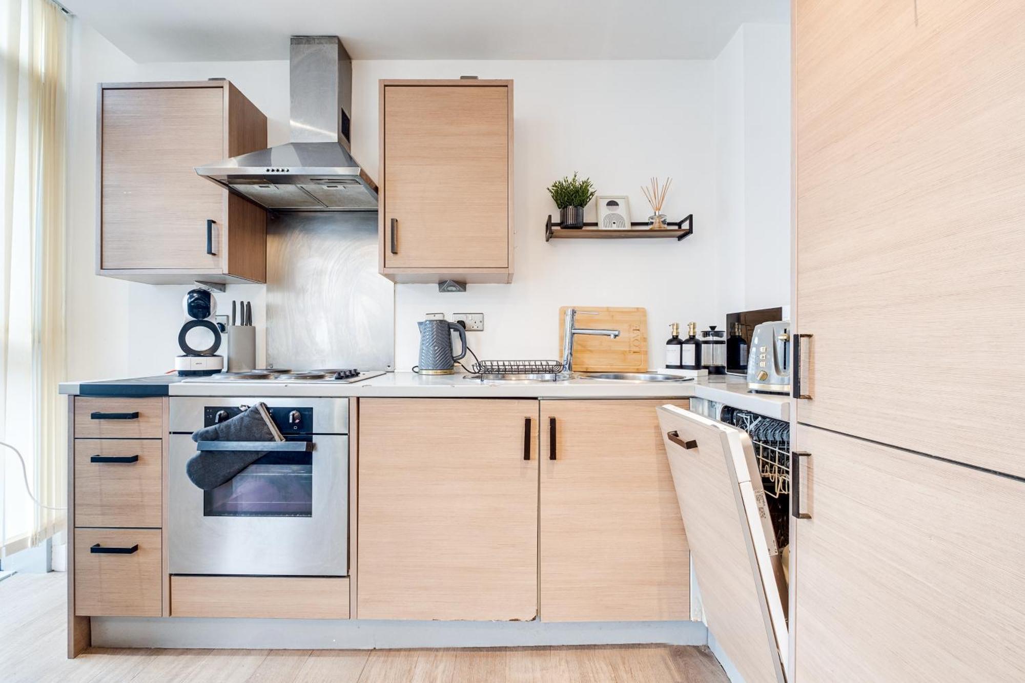 Ultra Stylish 2 Bedroom Apt Centrally Located Бірмінгем Екстер'єр фото